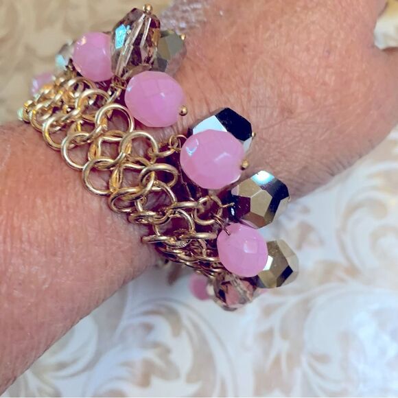 Aurora Borealis & Pink Glass Bracelet on Gold Tone Chain 8” Vintage Gorgeous - Picture 4 of 7